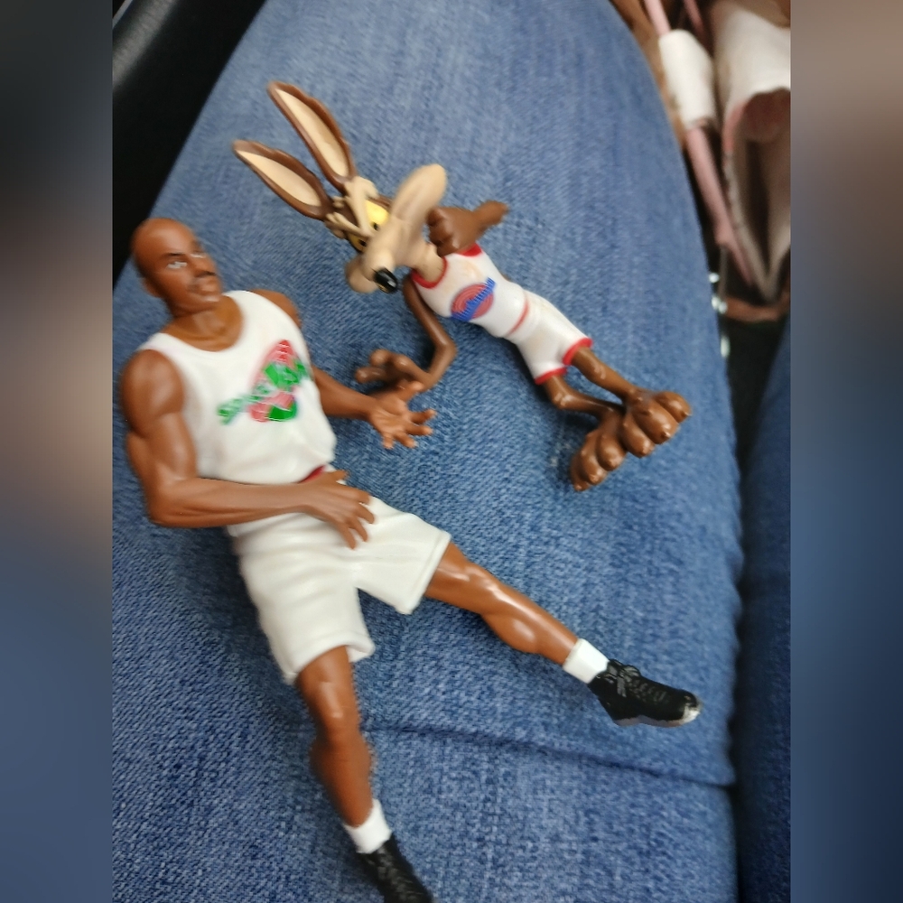 Vintage 1996 Space Jam Action Figures